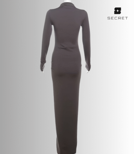 Women's elegant long-sleeve bodycon maxi dress in worsted fabric – perfect for evening wear and formal events