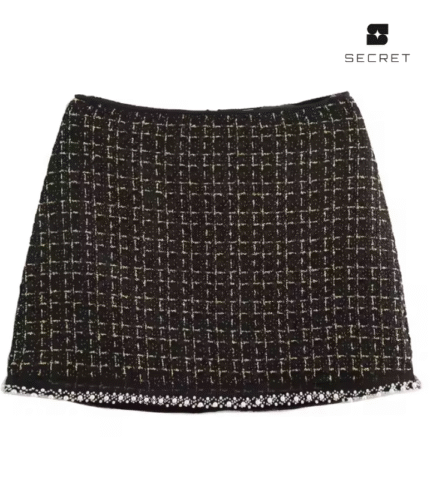 Bottom Beading Zipper Fly Mini Skirt